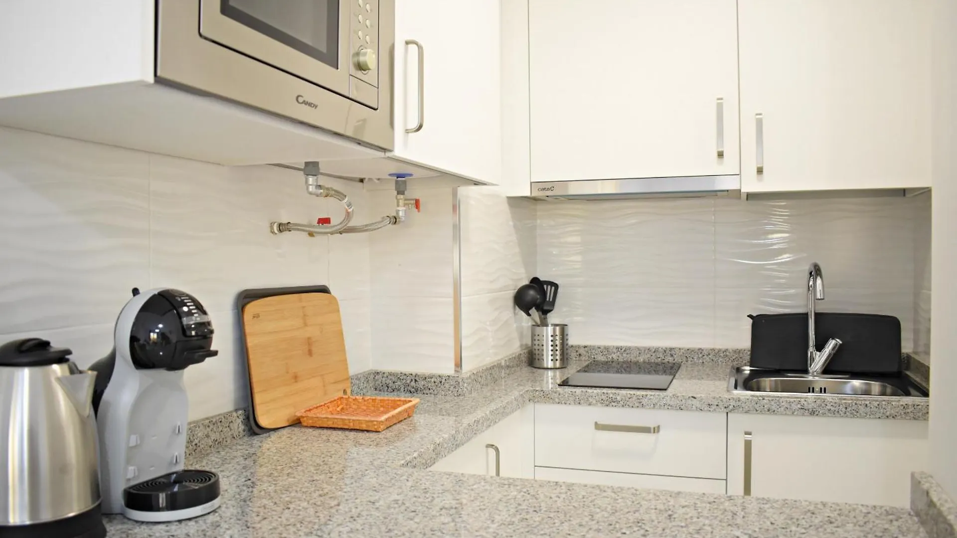 At La Isla Preciosos Apartamentos Cerca Del Centro De La Ciudad Y De La Playa Malaga Apartment
