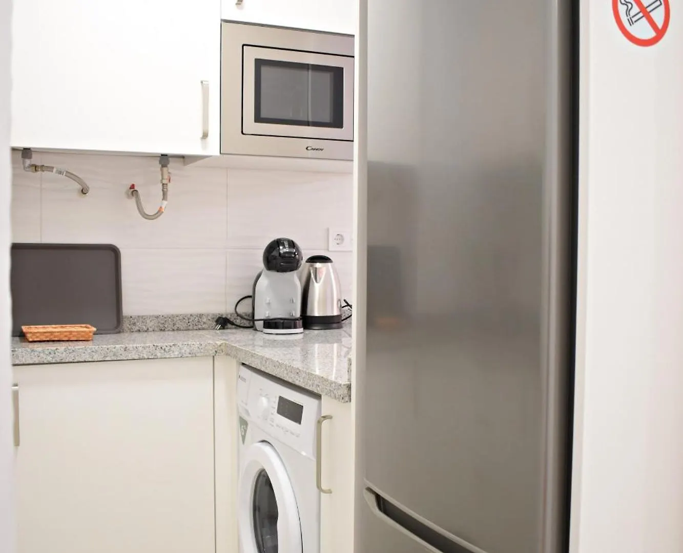 At La Isla Preciosos Apartamentos Cerca Del Centro De La Ciudad Y De La Playa Màlaga