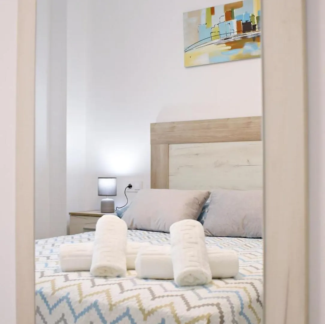 At La Isla Preciosos Apartamentos Cerca Del Centro De La Ciudad Y De La Playa Màlaga Španělsko