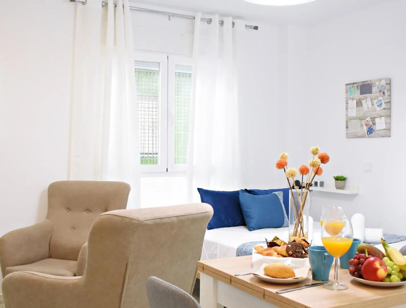 At La Isla Preciosos Apartamentos Cerca Del Centro De La Ciudad Y De La Playa Màlaga