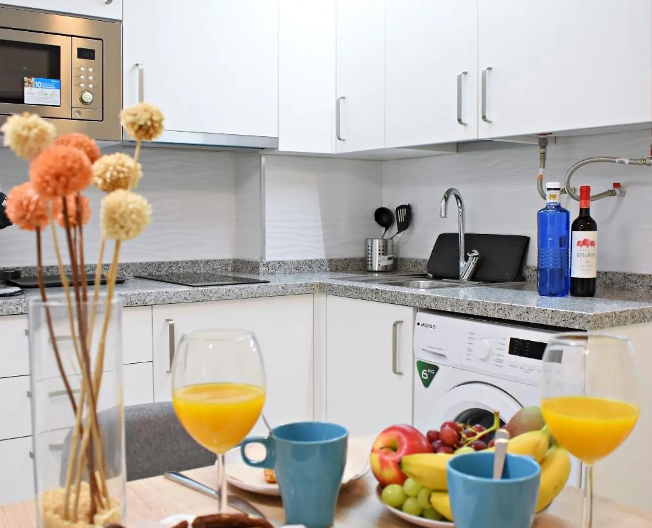 At La Isla Preciosos Apartamentos Cerca Del Centro De La Ciudad Y De La Playa Màlaga Španělsko