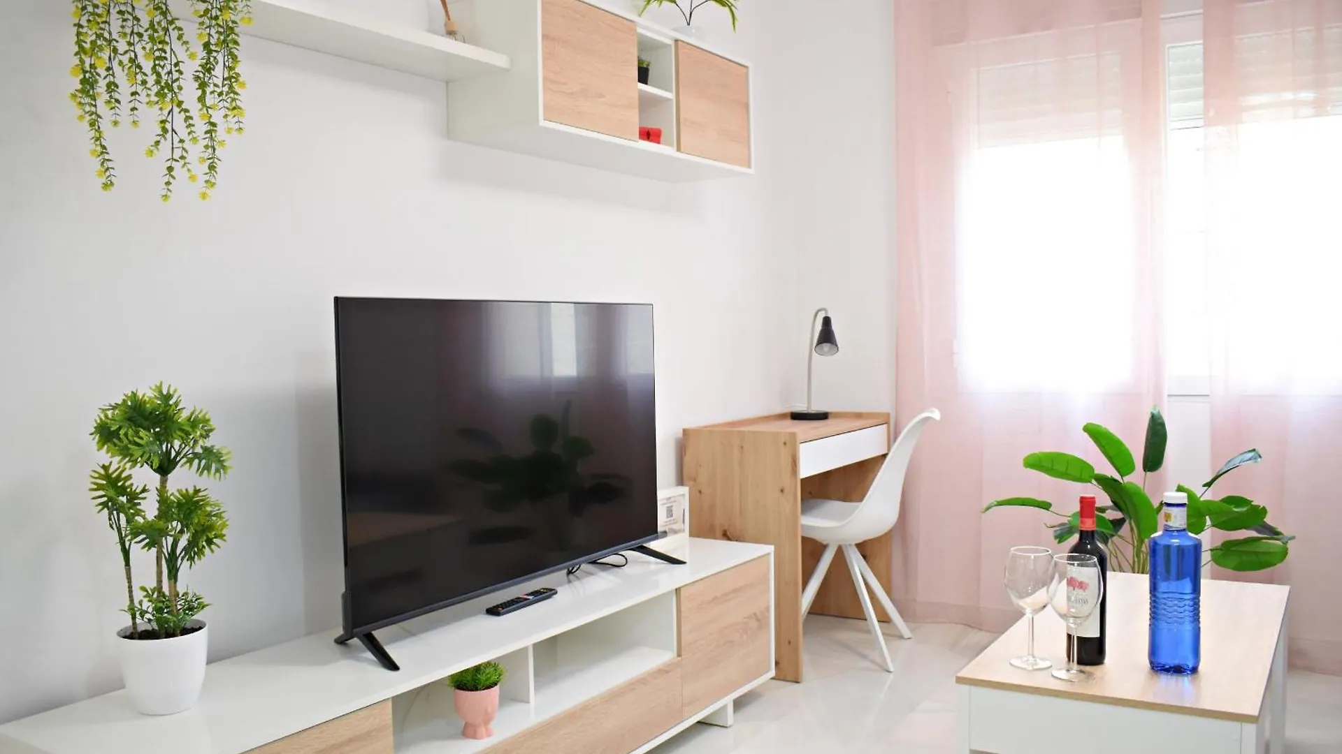 Apartmán At La Isla Preciosos Apartamentos Cerca Del Centro De La Ciudad Y De La Playa Màlaga Španělsko